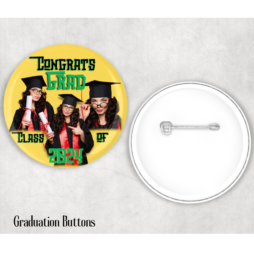 Customizable graduation-themed pin button featuring a bright yellow design with modern typography, personalized with three images of a graduate and the inscription ‘Class of 2024’. This pin can be customized to any color, and users can add any photo, quote, or name of their choice to create a unique keepsake.